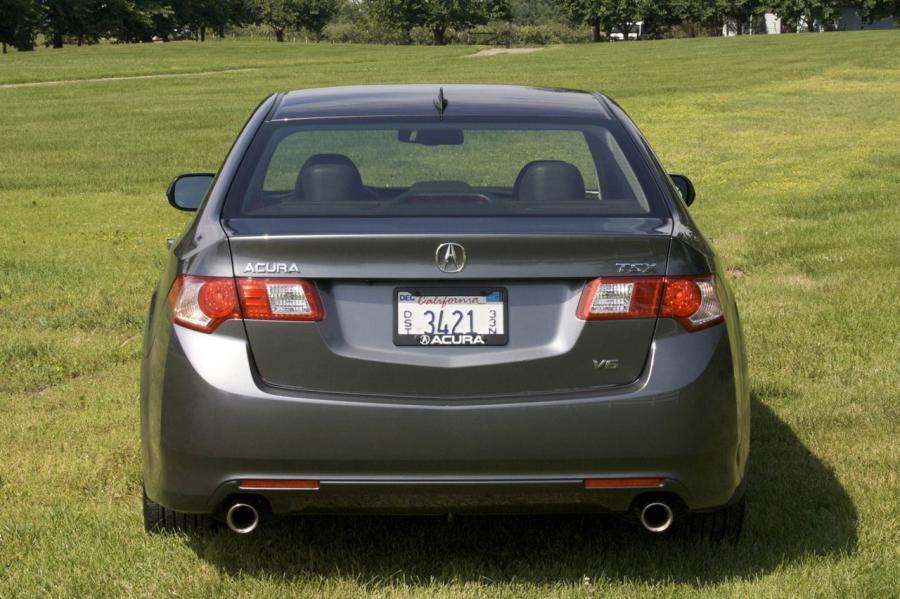  Acura TSX V6 2010 года  (фото 4 из 87)